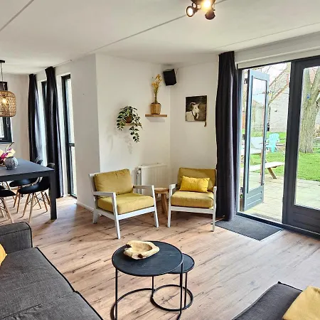 Casa de Férias 7 Person House With Swing, Firepit, Hammock, Garden, Swimming Lake, Child Friendly, In- And Outside Playground, And Great Coffee