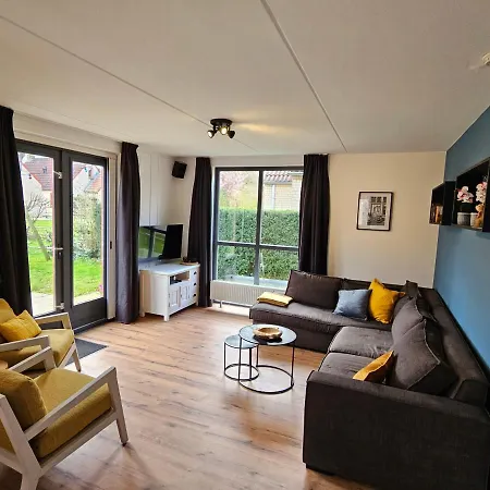 Casa de Férias 7 Person House With Swing, Firepit, Hammock, Garden, Swimming Lake, Child Friendly, In- And Outside Playground, And Great Coffee *