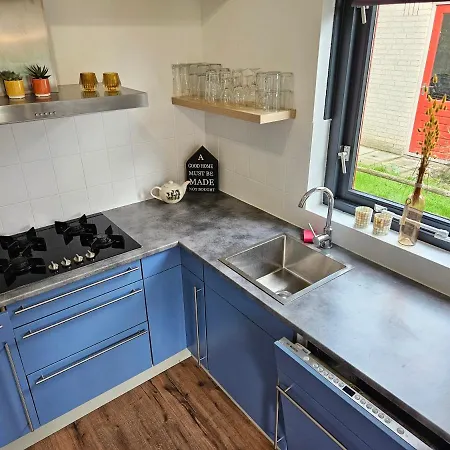 7 Person House With Swing, Firepit, Hammock, Garden, Swimming Lake, Child Friendly, In- And Outside Playground, And Great Coffee Ewijk