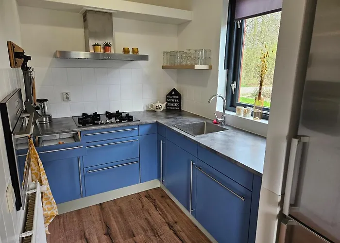 7 Person House With Swing, Firepit, Hammock, Garden, Swimming Lake, Child Friendly, In- And Outside Playground, And Great Coffee *